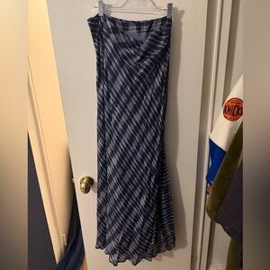 DISSH Navy and Black Skirt